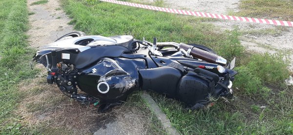 В ДТП с легковушкой и мотоциклом на трассе Р-216 на Ставрополье погиб человек