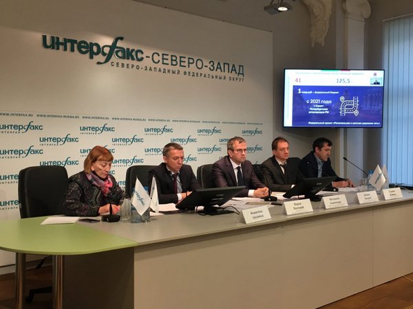 В 2022 году в Петербурге планируют отремонтировать 200 км дорог