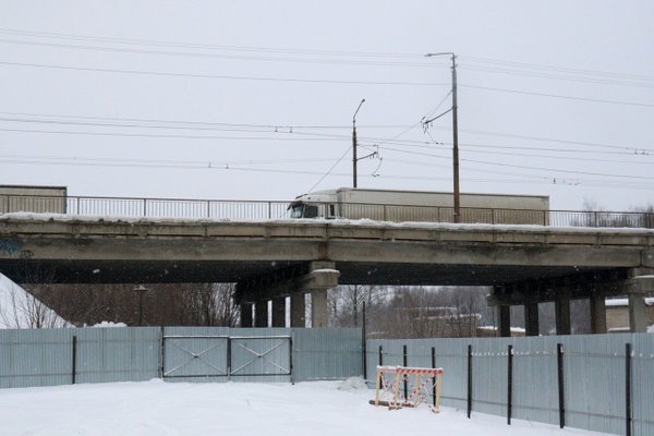 Определен порядок движения большегрузов на время ремонта моста и путепровода в Костроме