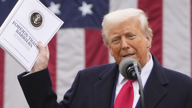 В Кремле рассказали о борьбе с последствиями введения Трампом пошлин